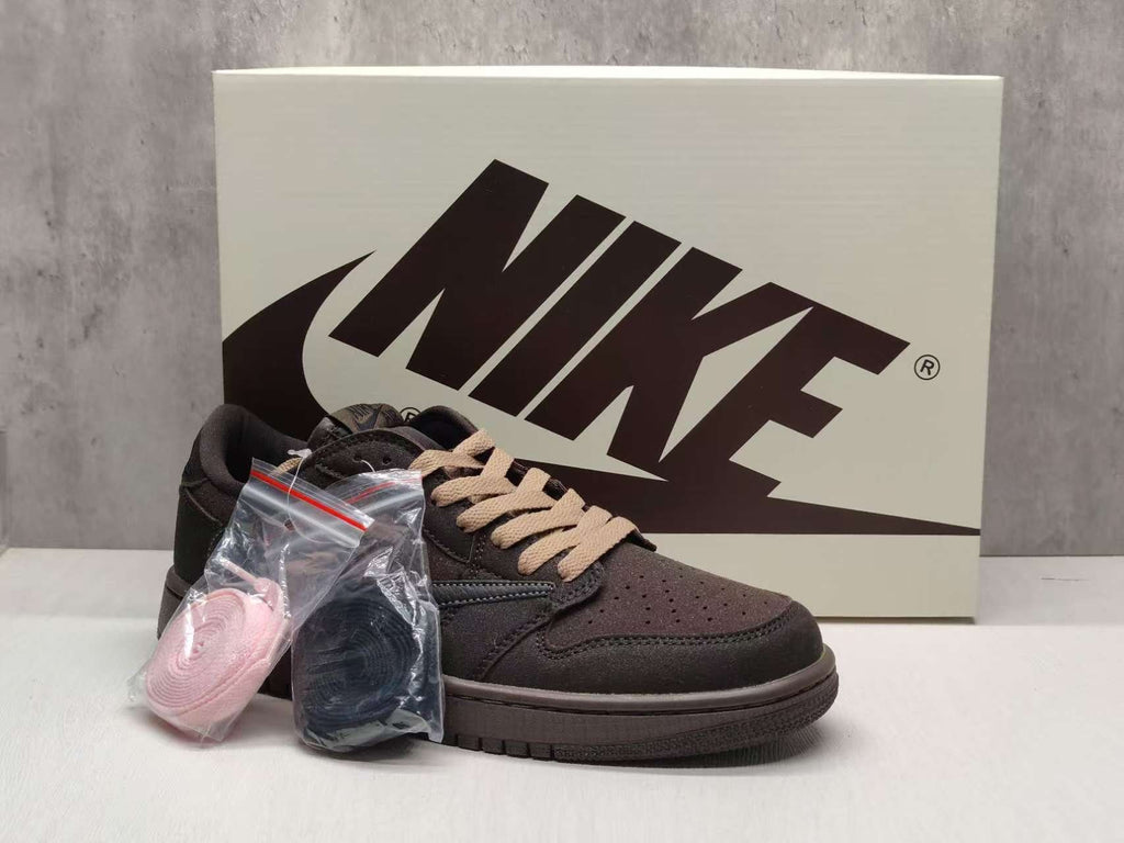 Travis Scott x Air Jordan 1 Low OG SP "Velvet Brown" DM7866-202