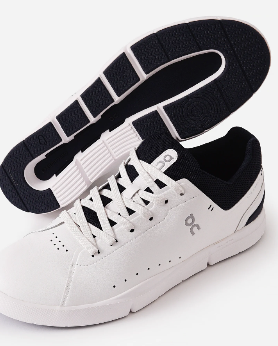 Men's On THE ROGER Advantage Sneakers