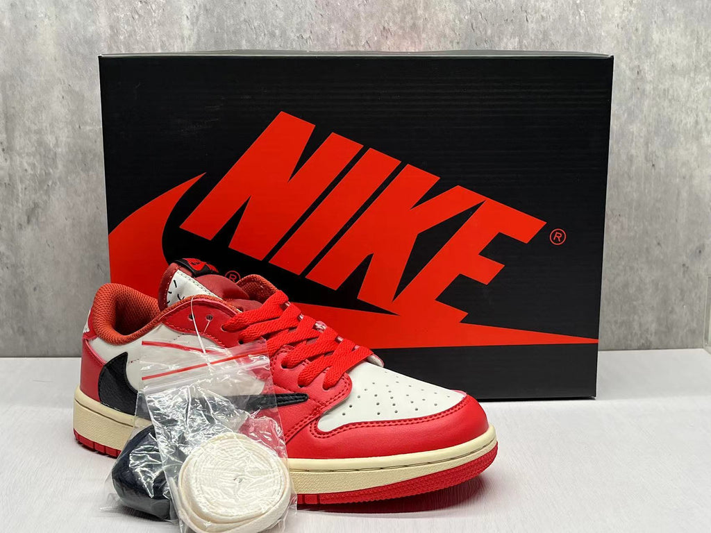 Travis Scott x Air Jordan 1 Low OG SP "Velvet Brown" DM7866-202