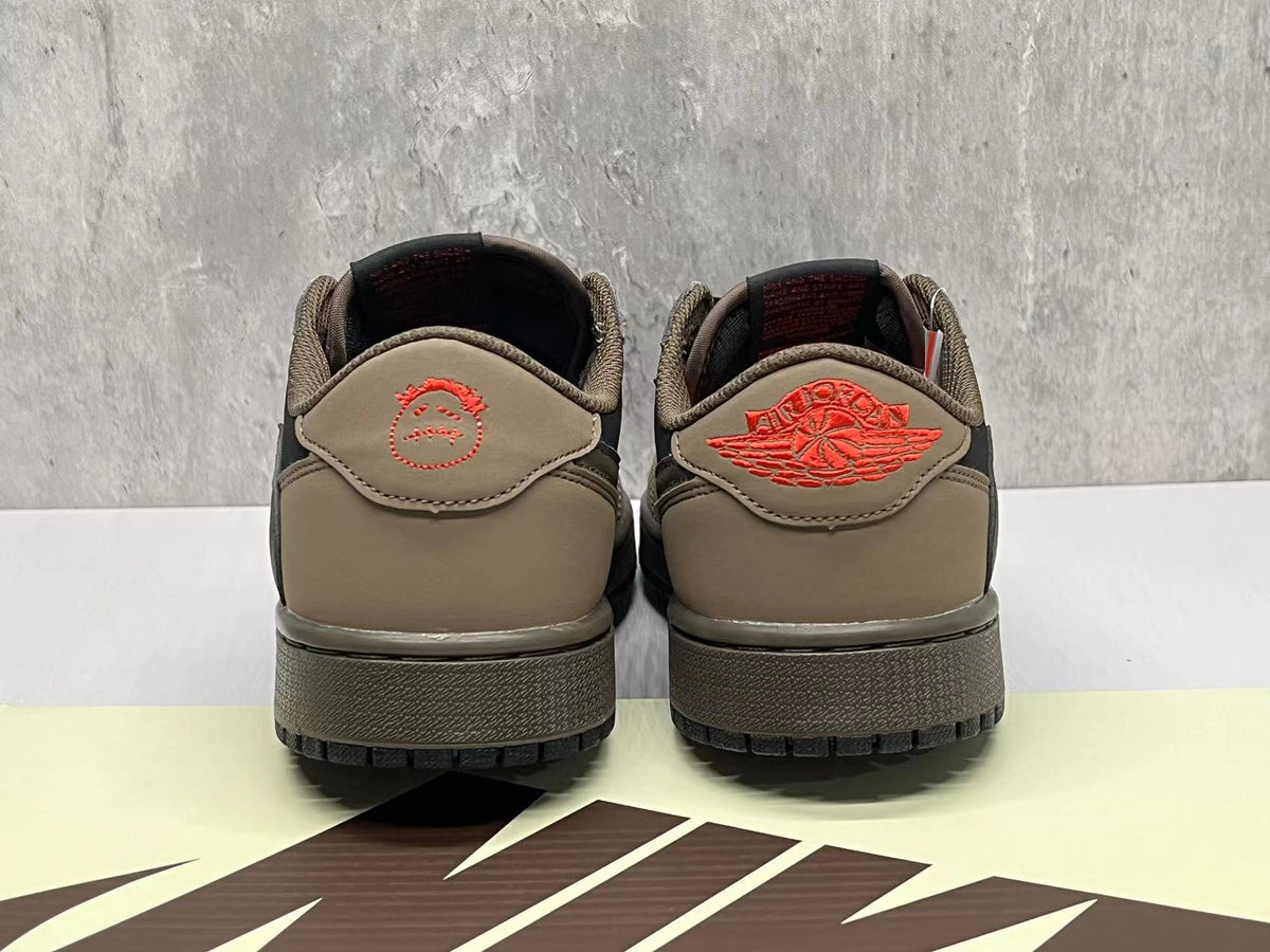 Air Jordan 1 Retro High OG "Clay Green"