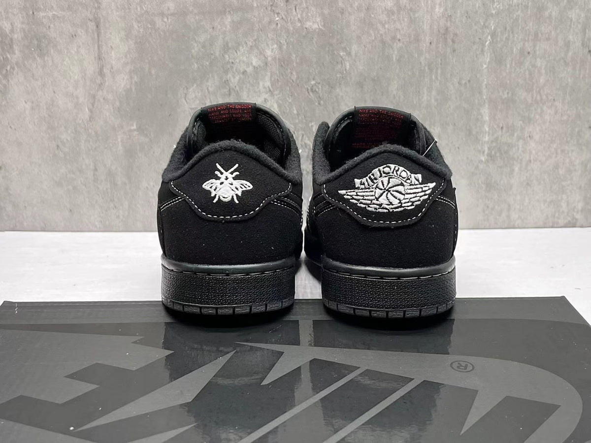 Air Jordan 1 Low "Off Noir" – Vintage Graphics Edition