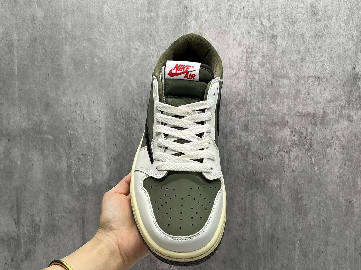 Air Jordan 1 Low "Medium Olive"